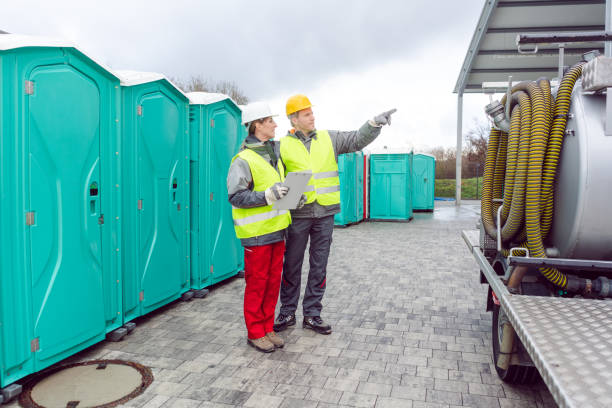 Best VIP or Luxury Restroom Trailers  in Kings Point, NY